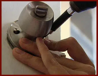 Locksmith Lock Store Watertown, MA 617-712-1264 Locksmith Lock Store Watertown, MA 617-712-1264 - 9-locks-change