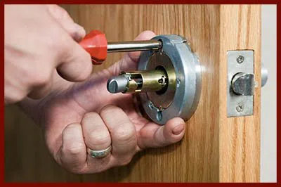 Locksmith Lock Store Watertown, MA 617-712-1264 - 10-residential-lockouts
